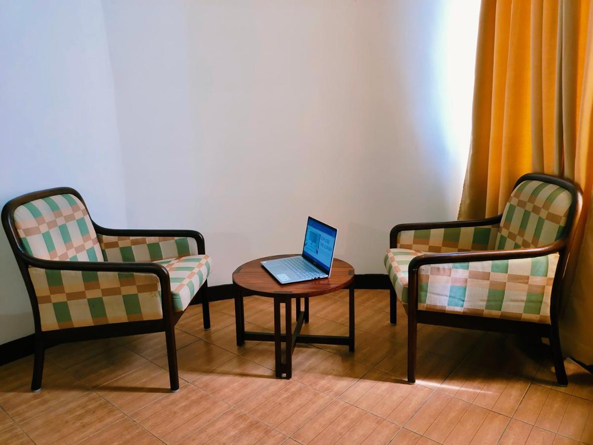 Presidency Kochi City Centre Kültér fotó
