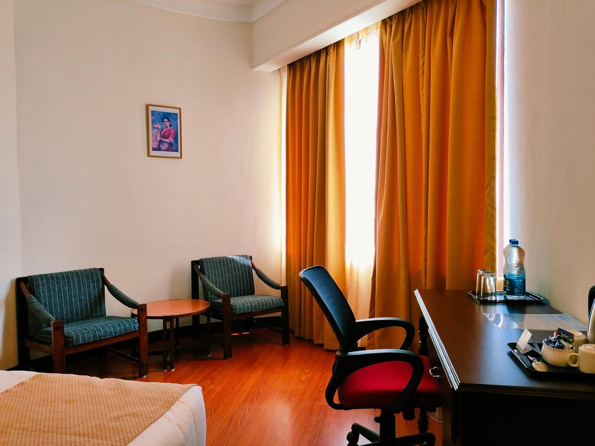 Presidency Kochi City Centre Kültér fotó