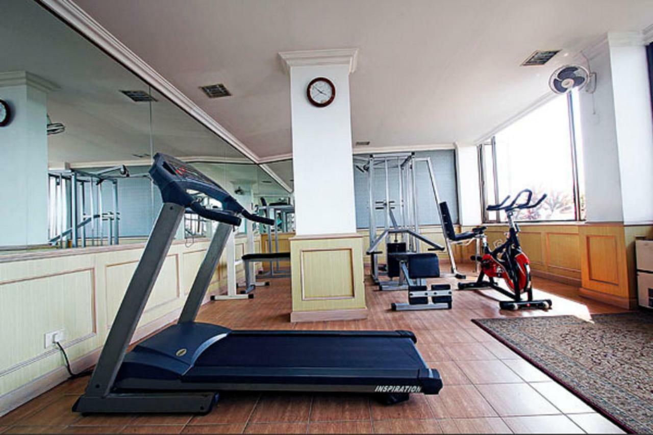 Presidency Kochi City Centre Kültér fotó